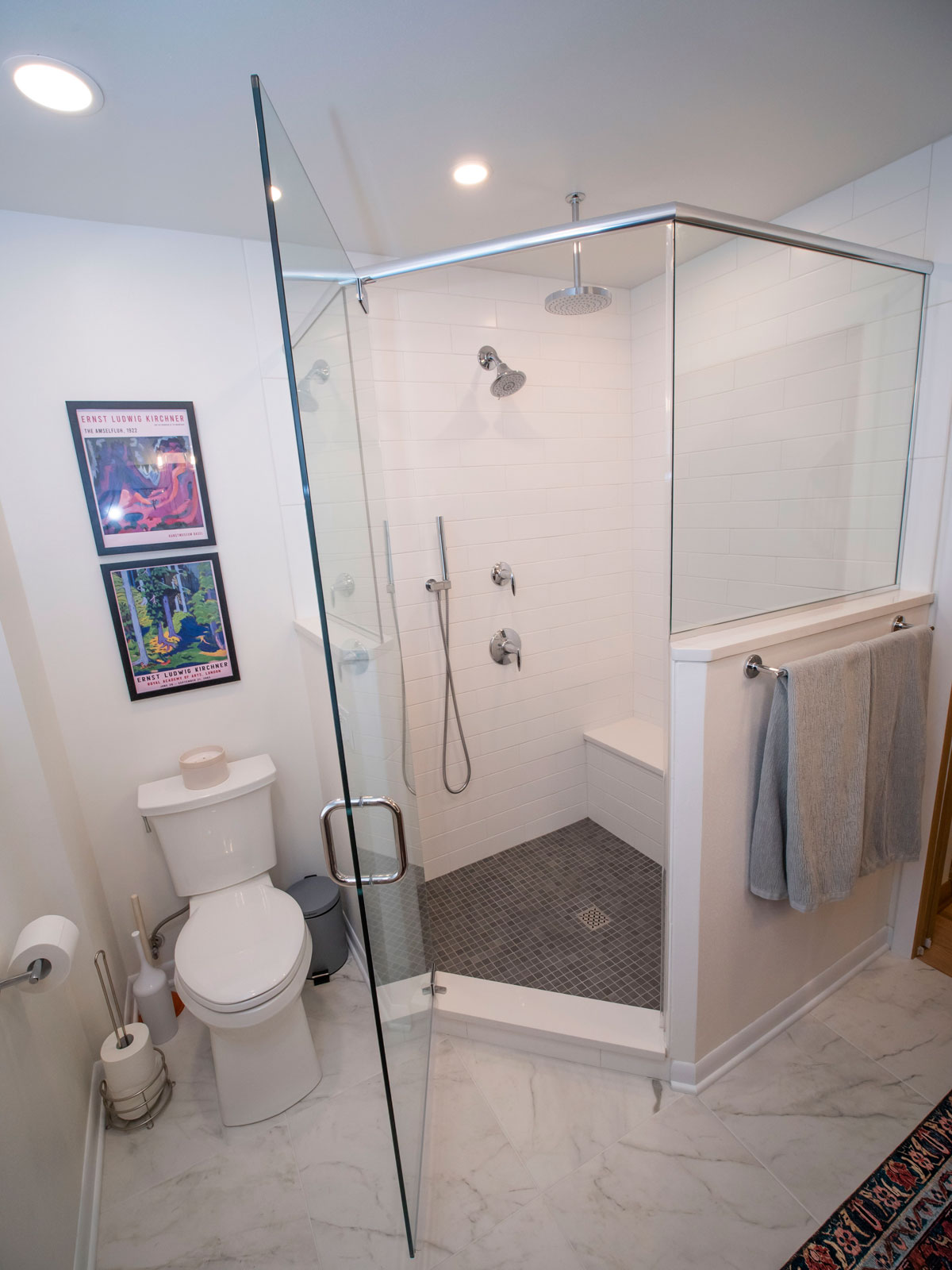 Cosmetic bathroom upgrades: Enhancing without overhauling