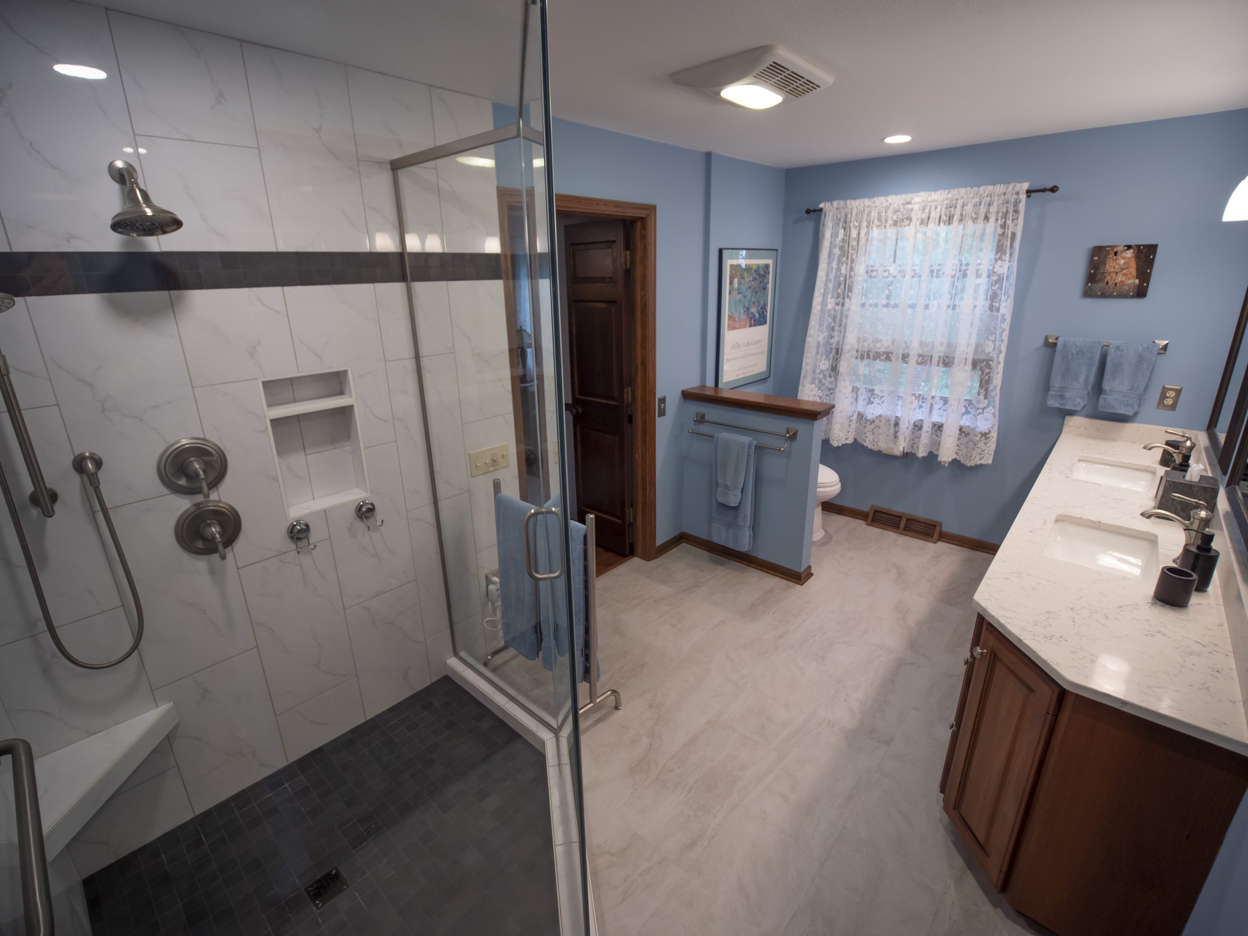 Embrace the Open Concept Shower