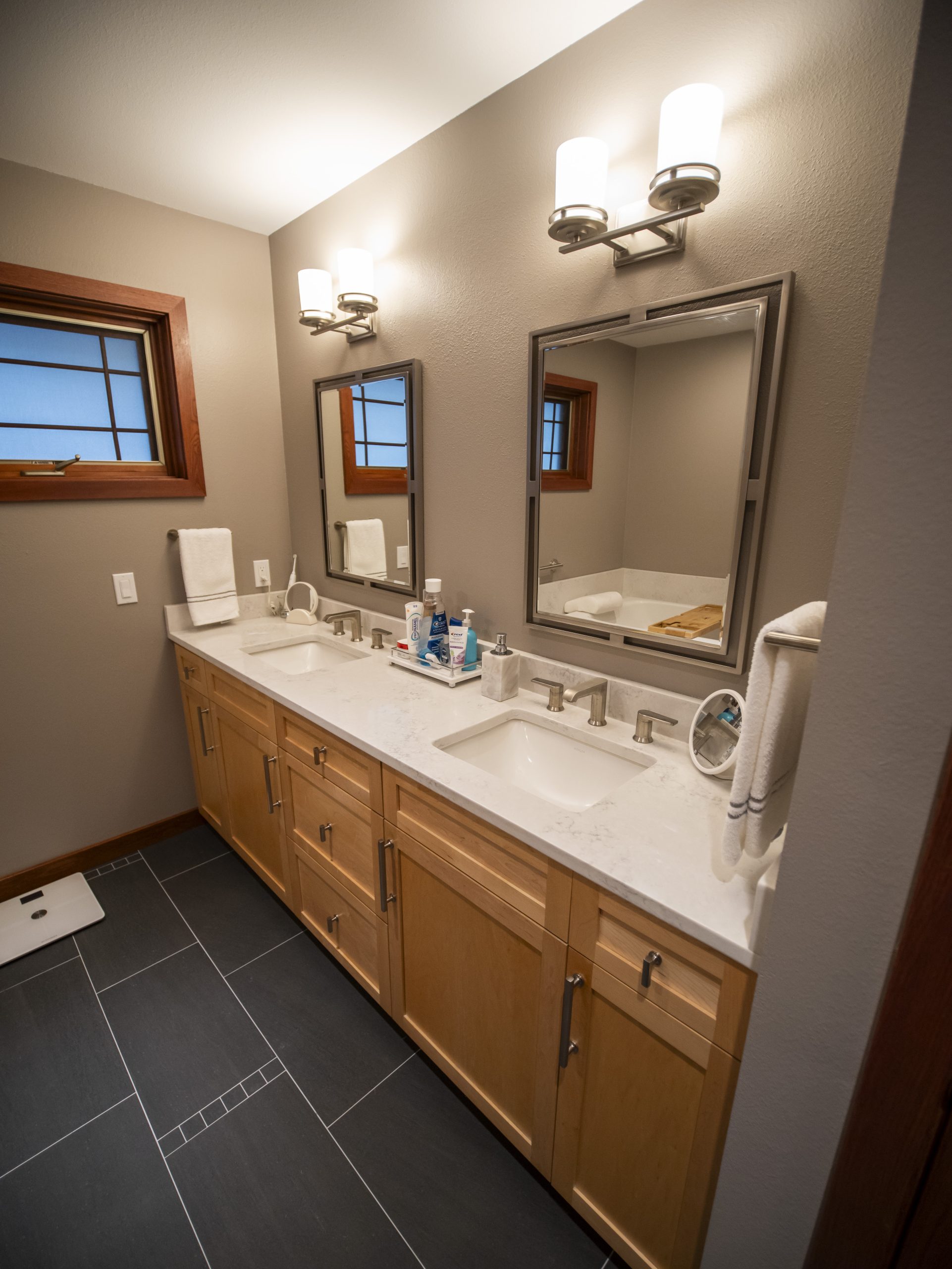 Why Our Bathroom Remodeling Services Stand Out from the Rest