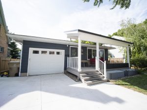 Enhance Your Home’s Appeal with a Beautiful Deck This Season